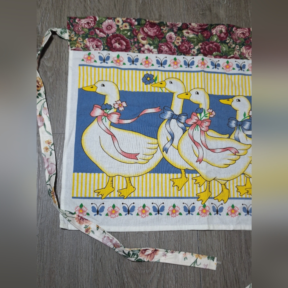 New Vintage Duck Apron Homemade - Picture 2 of 3